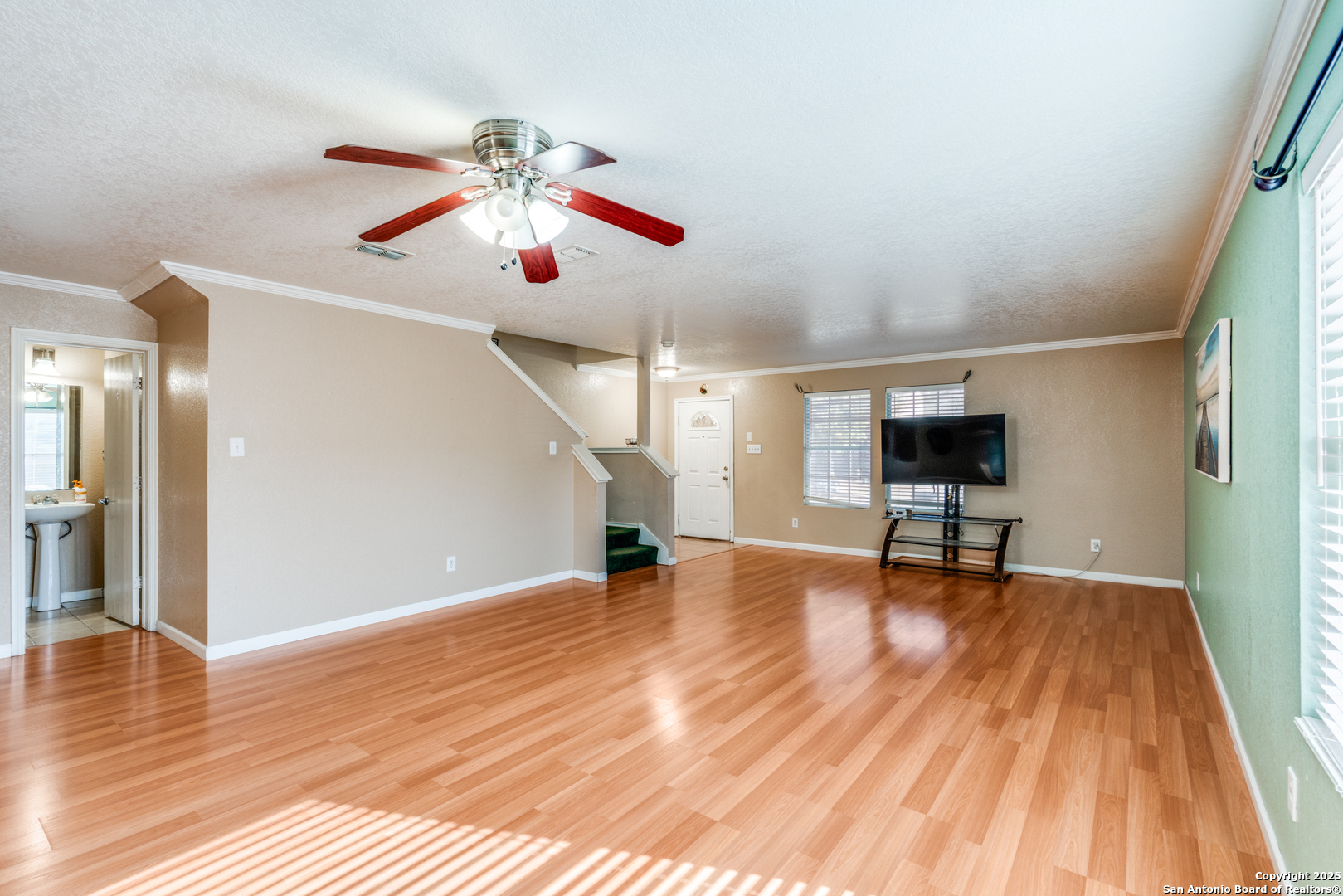 101 Gatewood Mist
