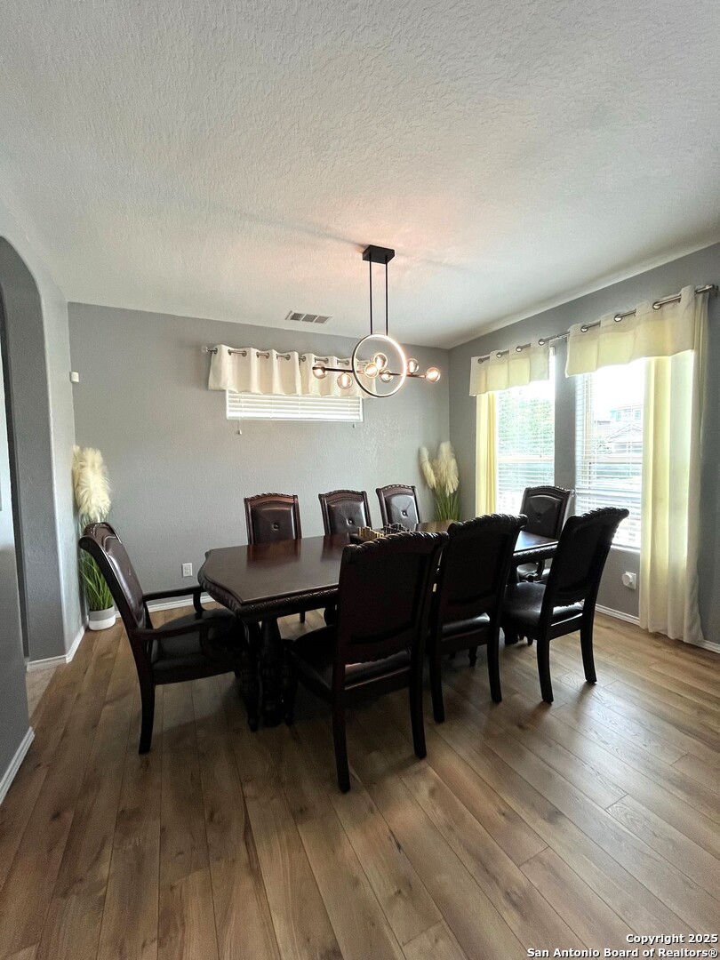 Converse, Texas 78109, United States, 4 Bedrooms Bedrooms, ,4 BathroomsBathrooms,Residential,Active,192943