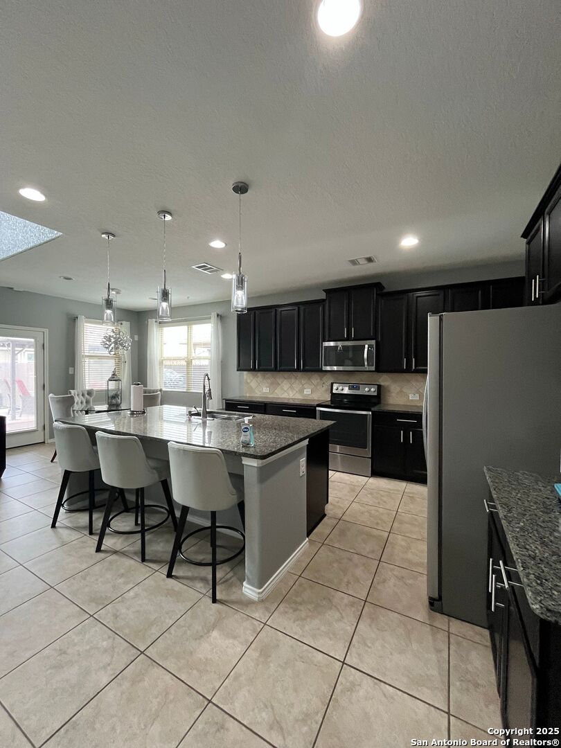 Converse, Texas 78109, United States, 4 Bedrooms Bedrooms, ,4 BathroomsBathrooms,Residential,Active,192943