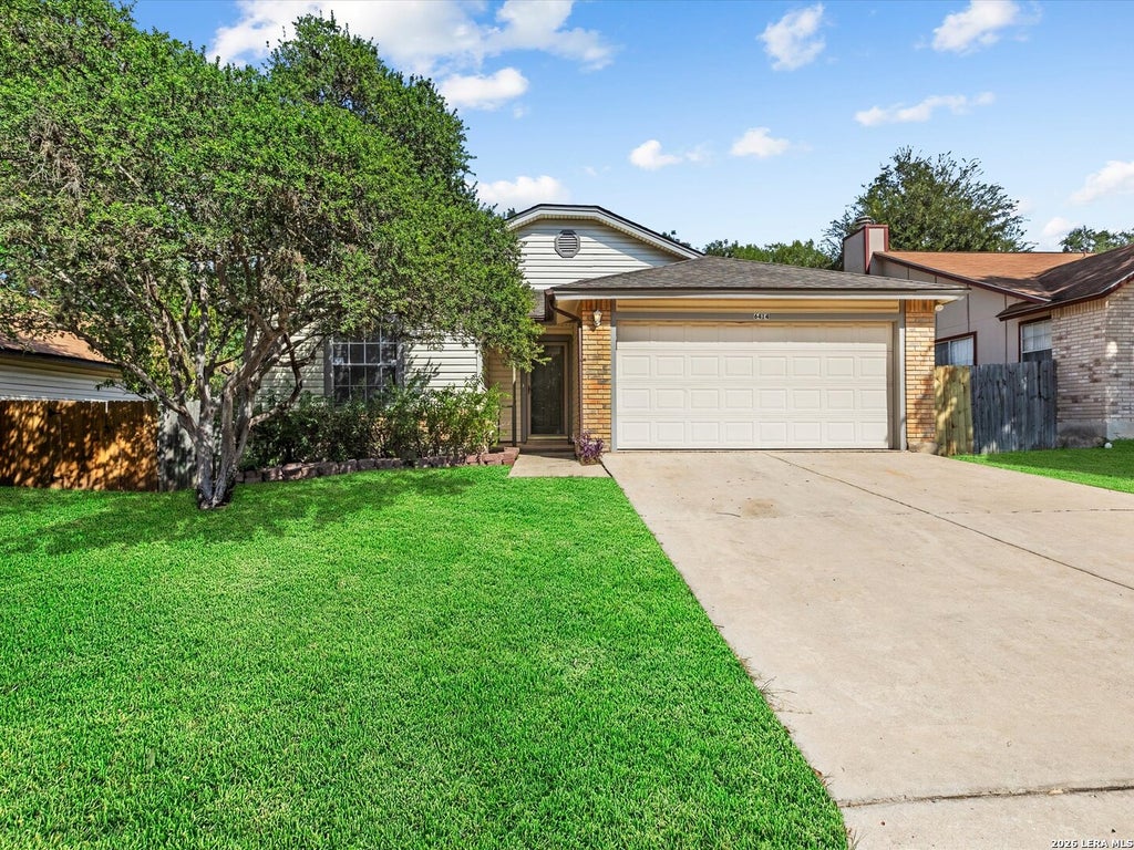 Photo of 6414 Ridgehurst, San Antonio, TX 78250 (MLS # 2017360)