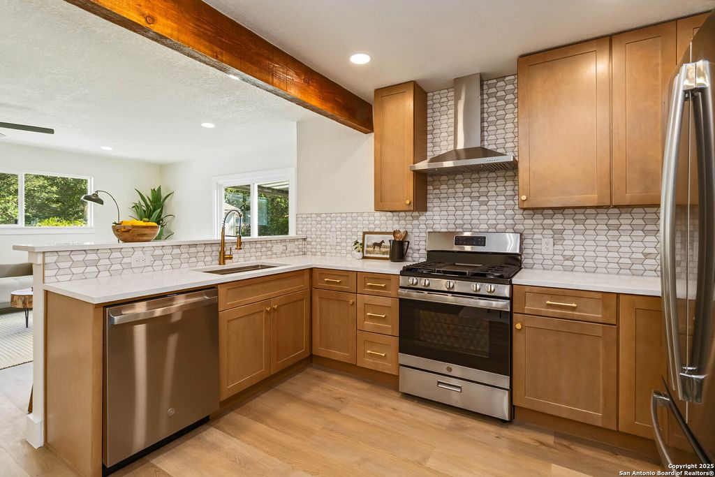 Photo of 631 Robinhood, San Antonio, TX 78209 (MLS # 1910730)