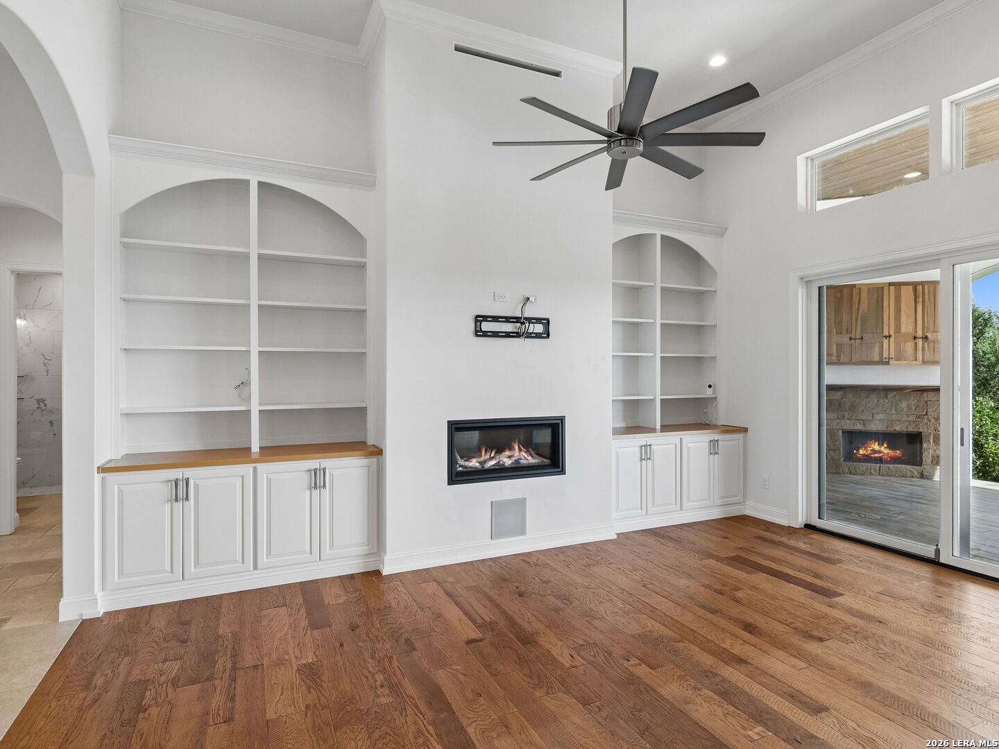 2144 Senora Ridge