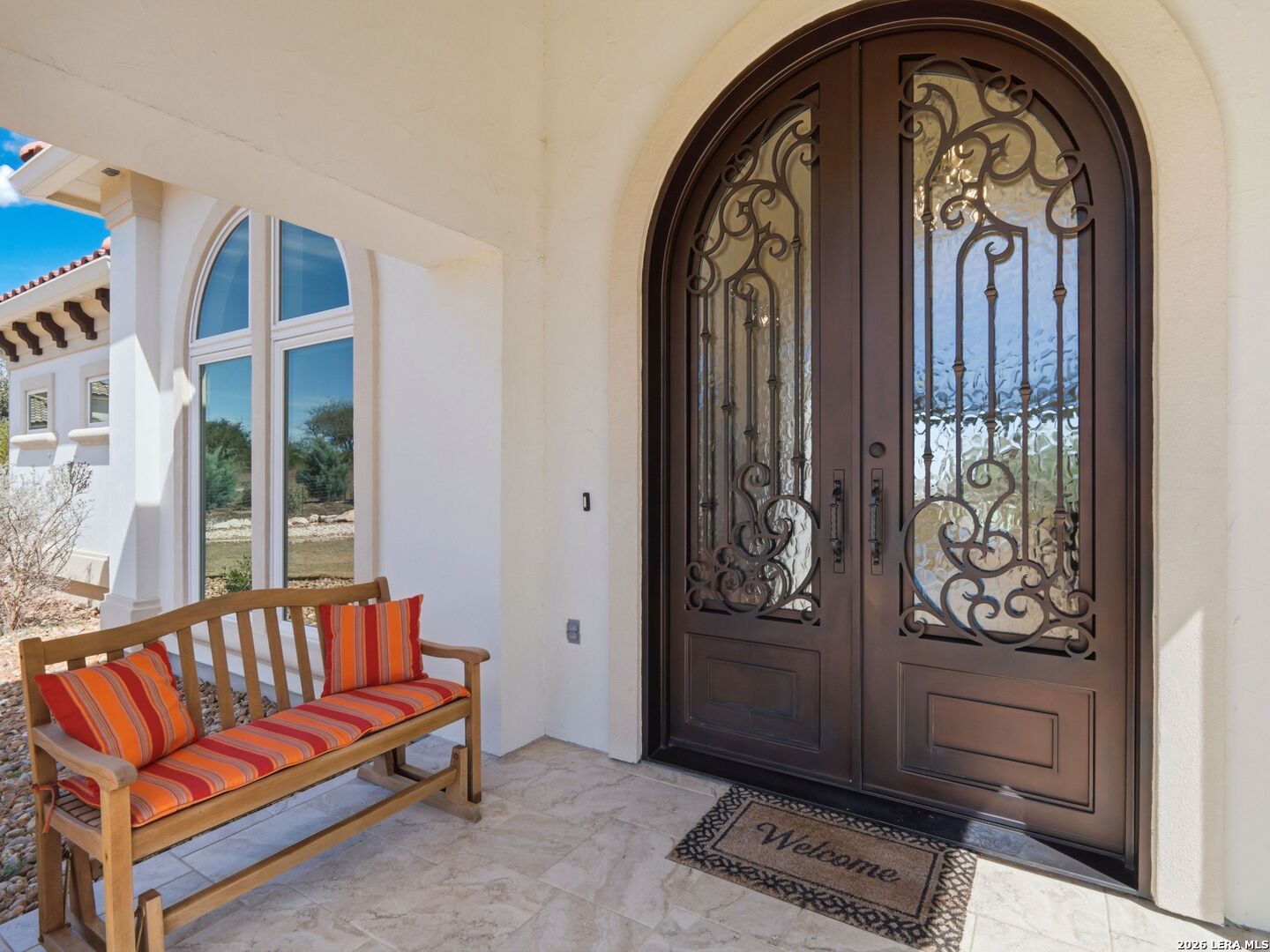 2144 Senora Ridge