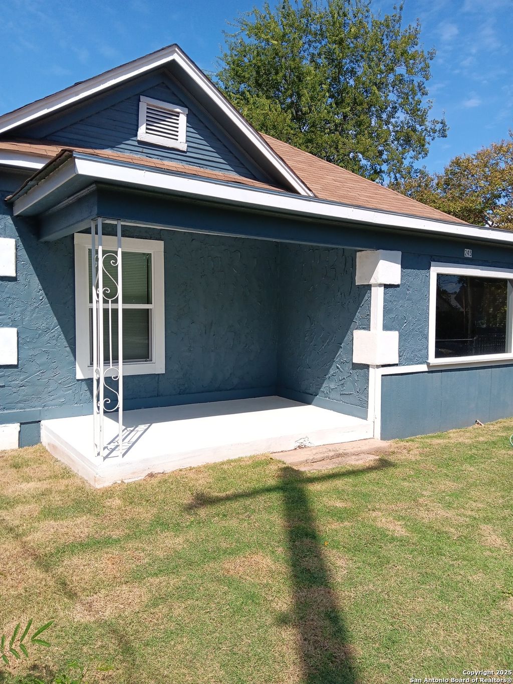 Photo of 245 Pendleton, San Antonio, TX 78204 (MLS # 1910306)