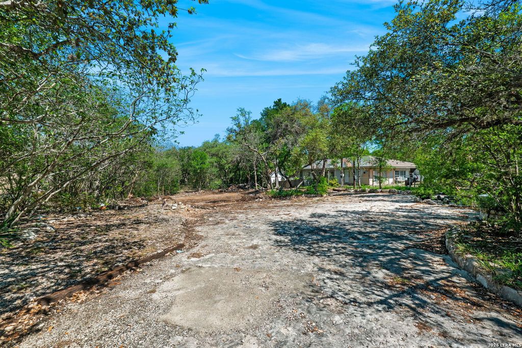 Photo of 12263 Grapevine St, San Antonio, TX 78245 (MLS # 1951914)