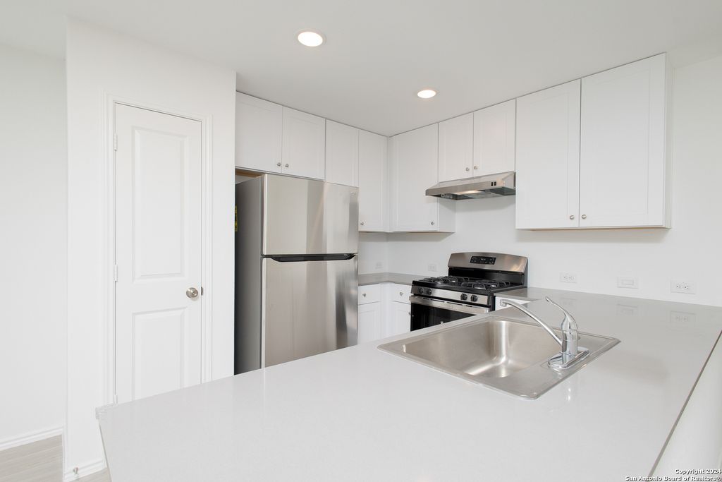 Photo of 31858 bluewood, Bulverde, TX 78163 (MLS # 1930320)