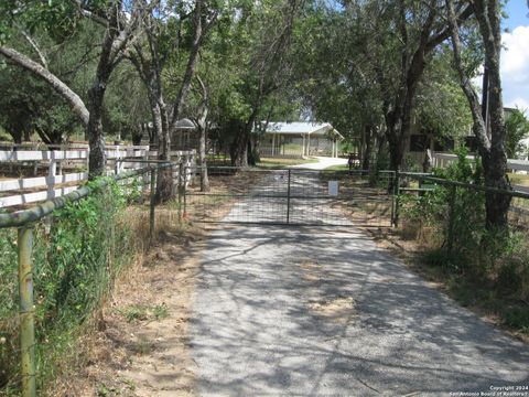 A home in Atascosa