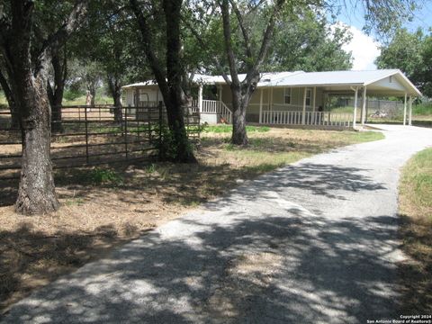 A home in Atascosa