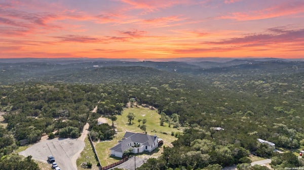 622 COUNTY ROAD 2753, MICO, TX 78056 - Image 3d9e0a26e784ff9f5d5bdccfeff1d0a1/2307165719
