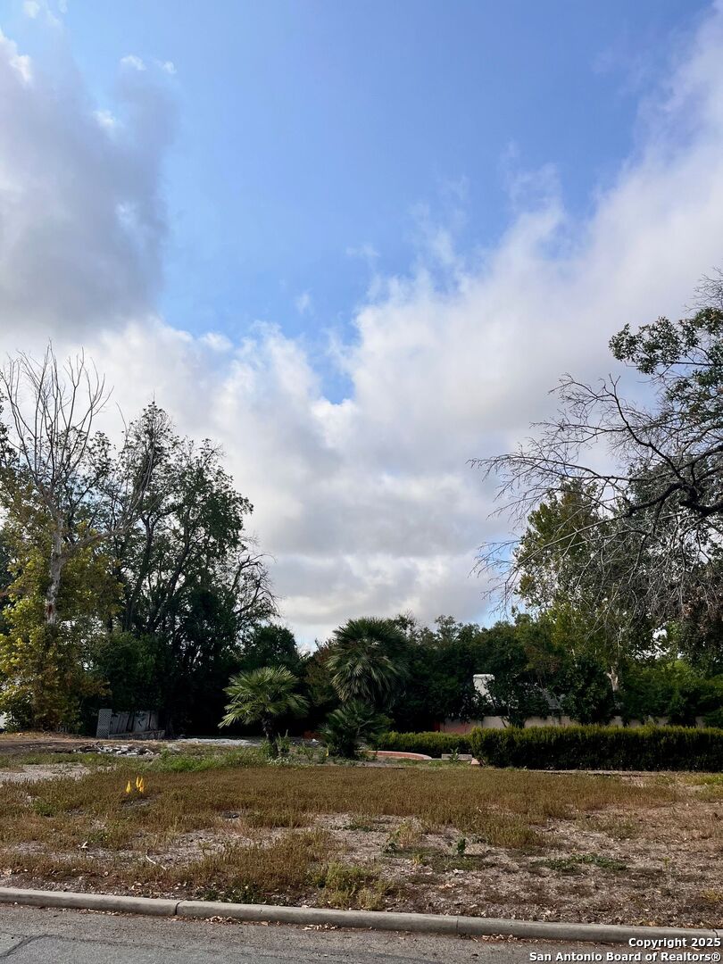 Search 430 Morningside