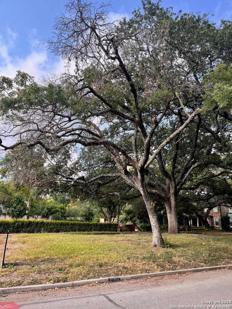 Search 430 Morningside