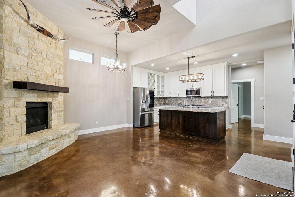 Photo of 1704 Gruene Vineyard, New Braunfels, TX 78130 (MLS # 1957328)