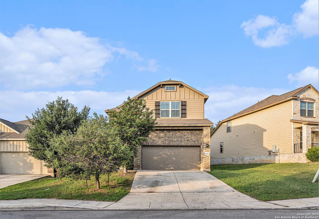 Photo of 1819 Gray Fox Crk, San Antonio, TX 78245 (MLS # 1863894)