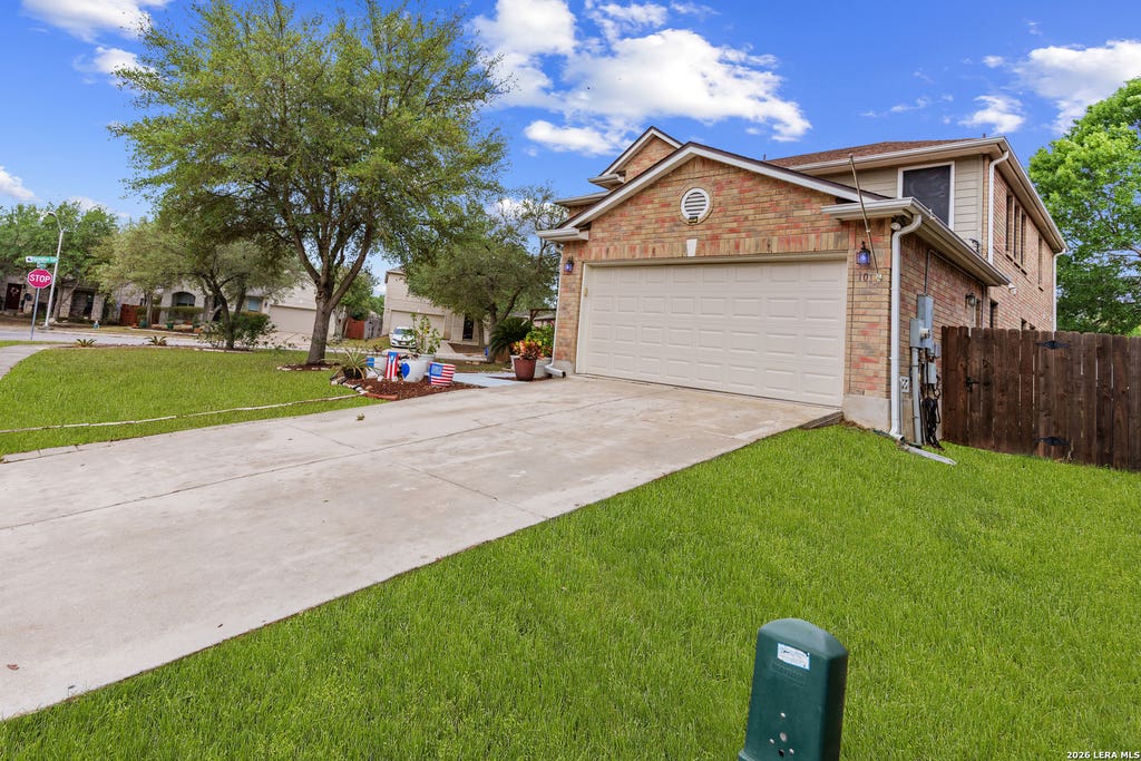 Photo of 101 Springtree, Cibolo, TX 78108 (MLS # 1960081)