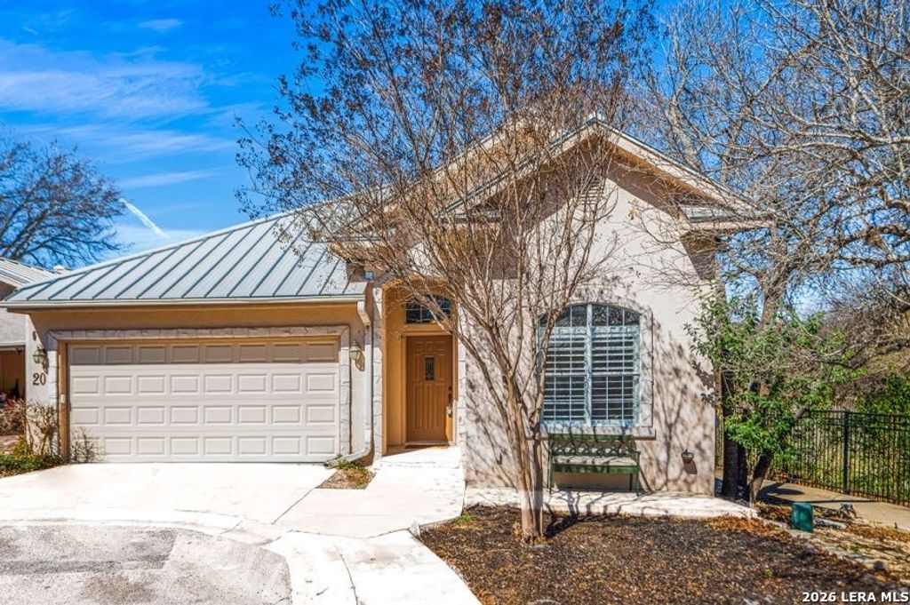 Photo of 20 Oakwell Farms, San Antonio, TX 78218 (MLS # 1944154)