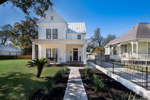 617 E Guenther San Antonio TX 78210