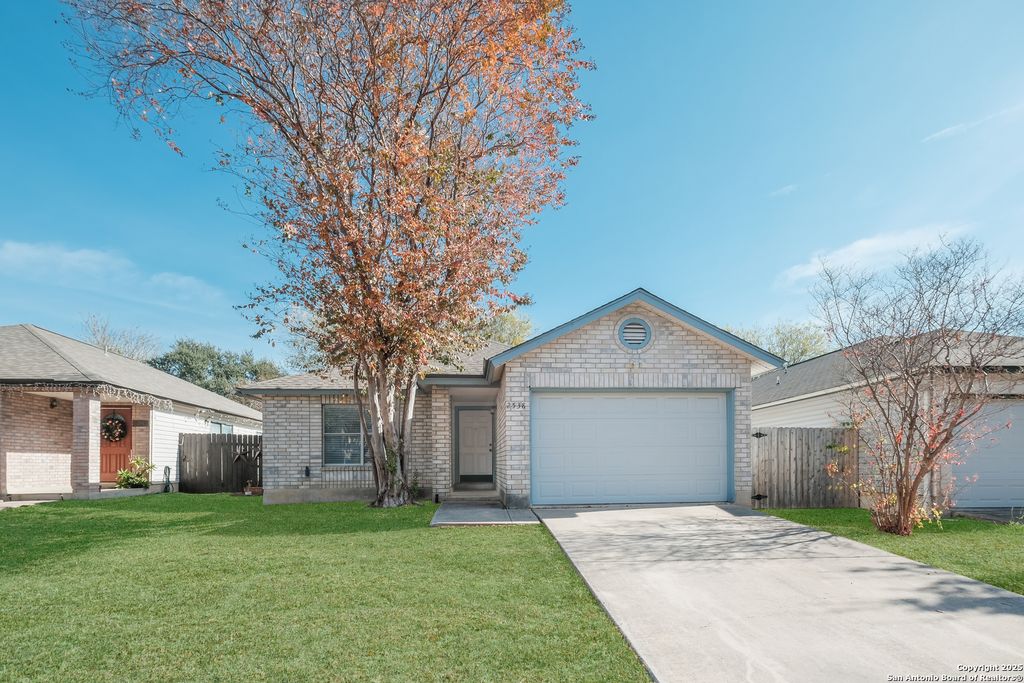Photo of 2538 Kingswell, San Antonio, TX 78251 (MLS # 1929413)