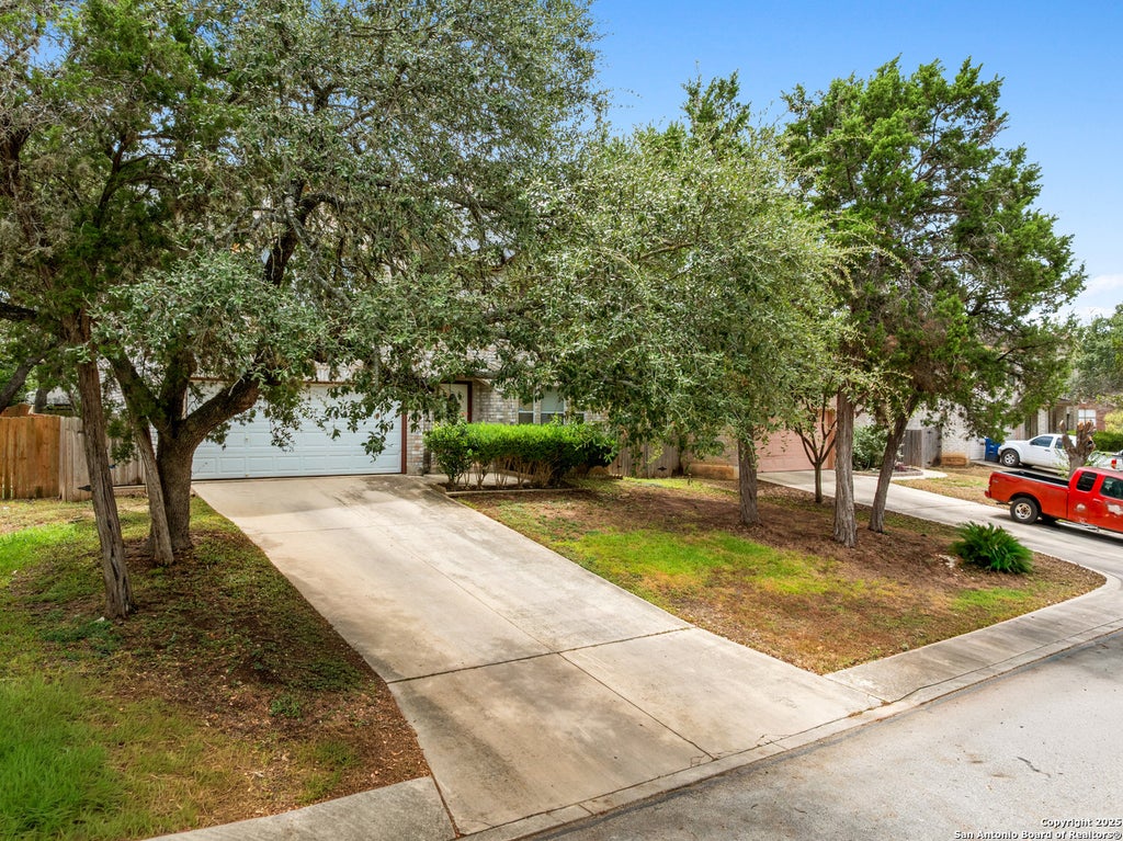 Photo of 4710 Irish Oak, San Antonio, TX 78247 (MLS # 1898717)