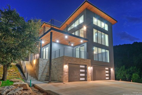 585 Highland Terrace Canyon Lake TX 78133