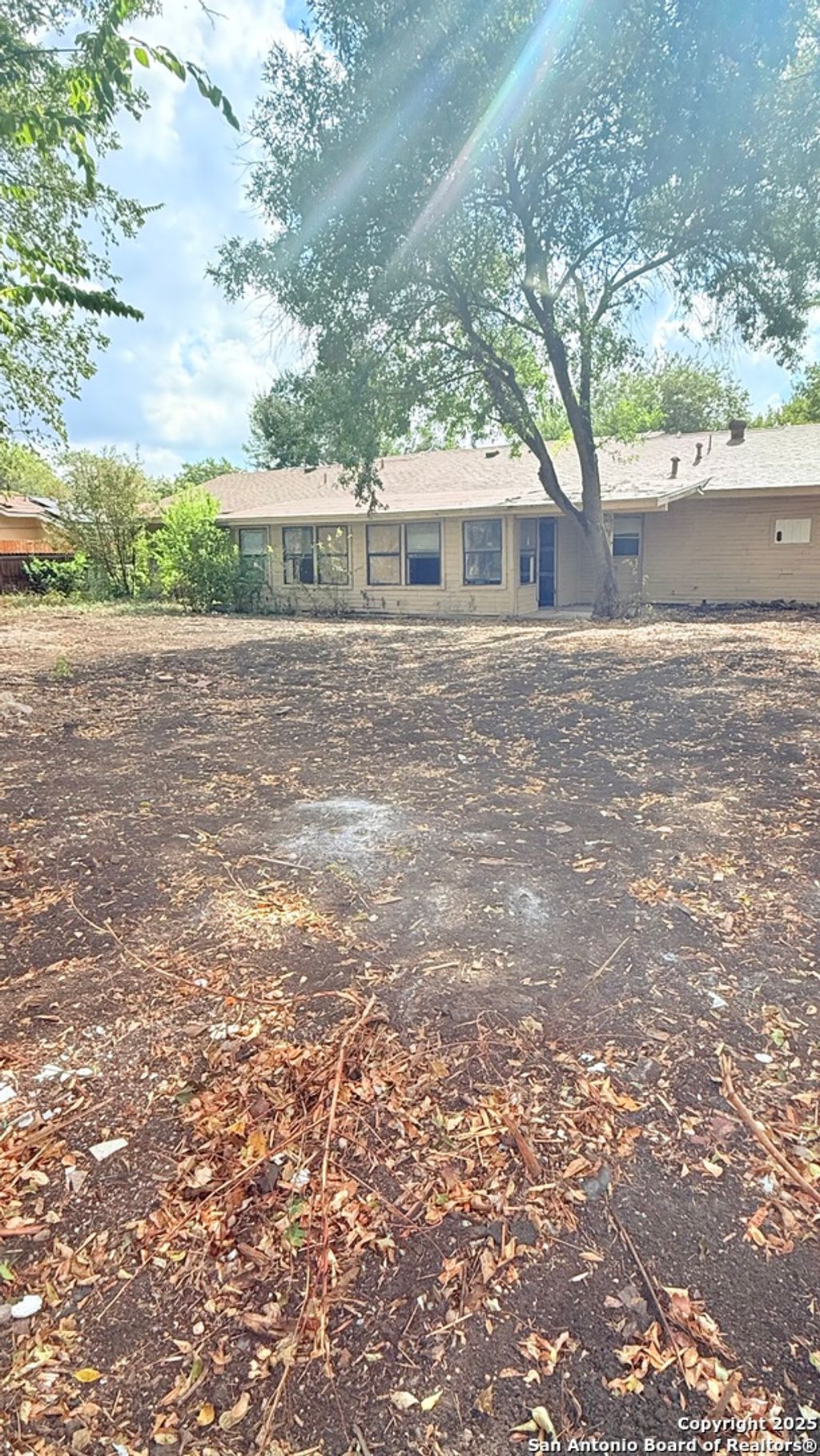 Photo of 5515 Castle Knight, San Antonio, TX 78218 (MLS # 1918344)