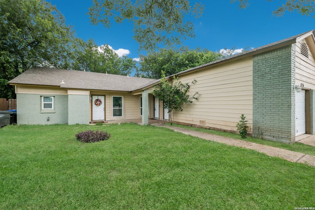 Photo of 5214 MEADOW RISE ST, San Antonio, TX 78250 (MLS # 2012115)