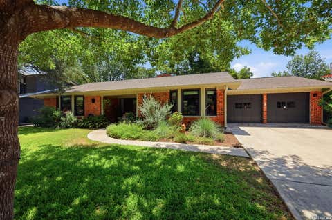 Property photo of 2906 Larkwood Dr, San Antonio, TX 78209