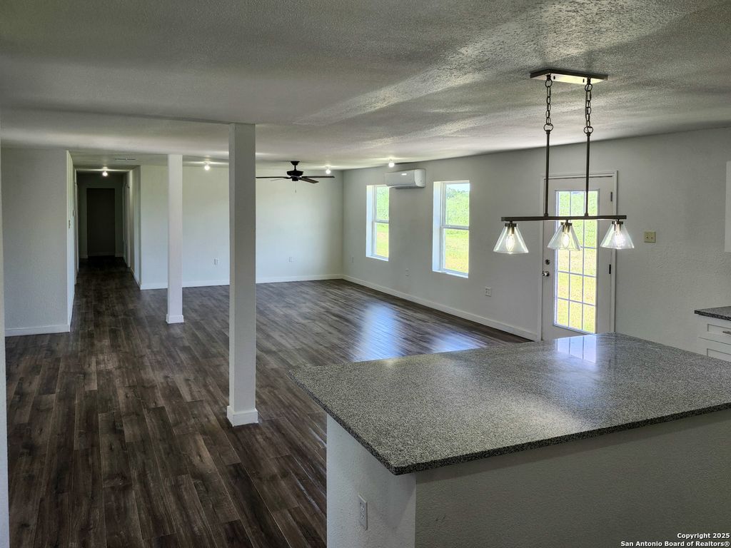 Photo of 950 Highsmith Rd, Seguin, TX 78155 (MLS # 1898730)