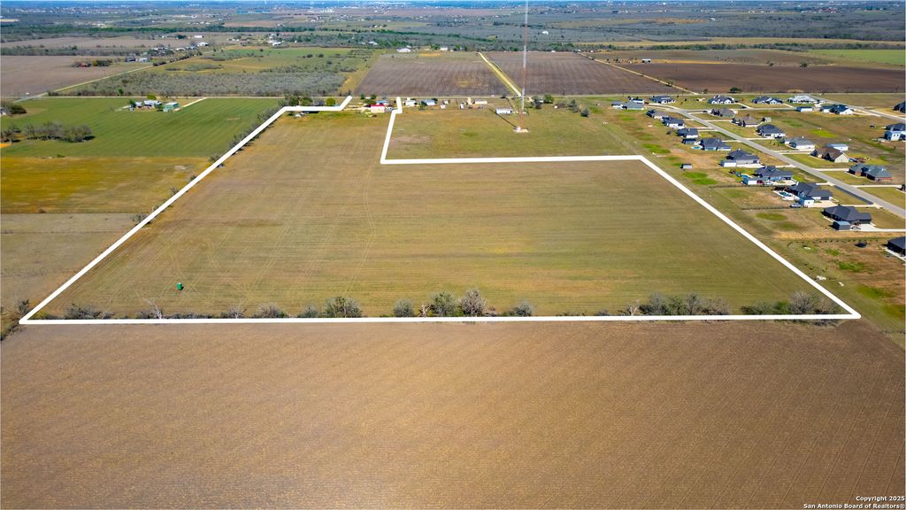 Photo of TBD S Santa Clara Road, Seguin, TX 78155 (MLS # 1896884)