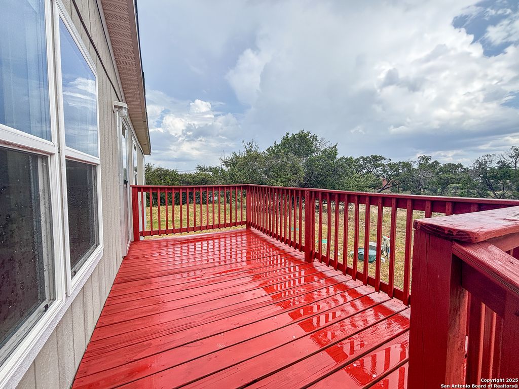 Photo of 1071 Ramble, Canyon Lake, TX 78133 (MLS # 1896839)