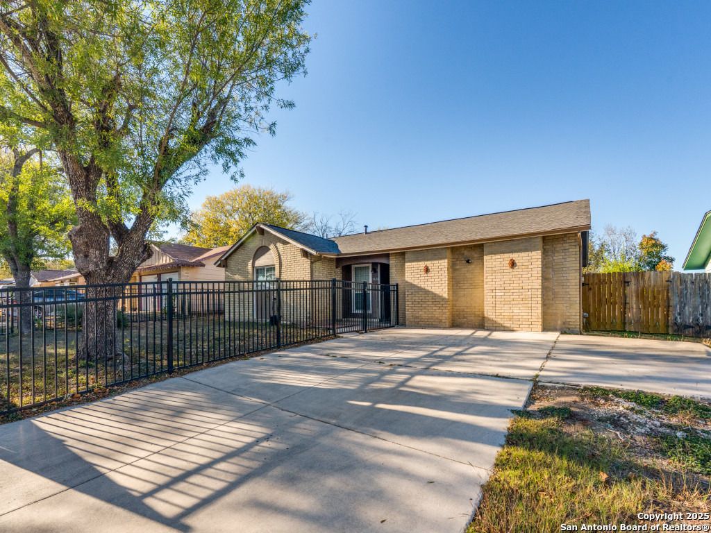 Photo of 7626 Meadow Lawn, San Antonio, TX 78251 (MLS # 1928235)