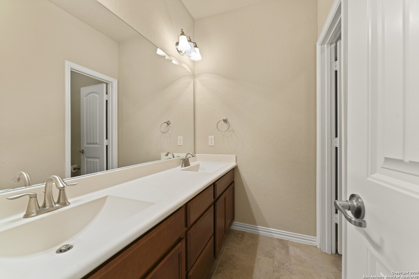 San Antonio, Texas 78253, United States, 4 Bedrooms Bedrooms, ,3 BathroomsBathrooms,Residential,Pending,22655