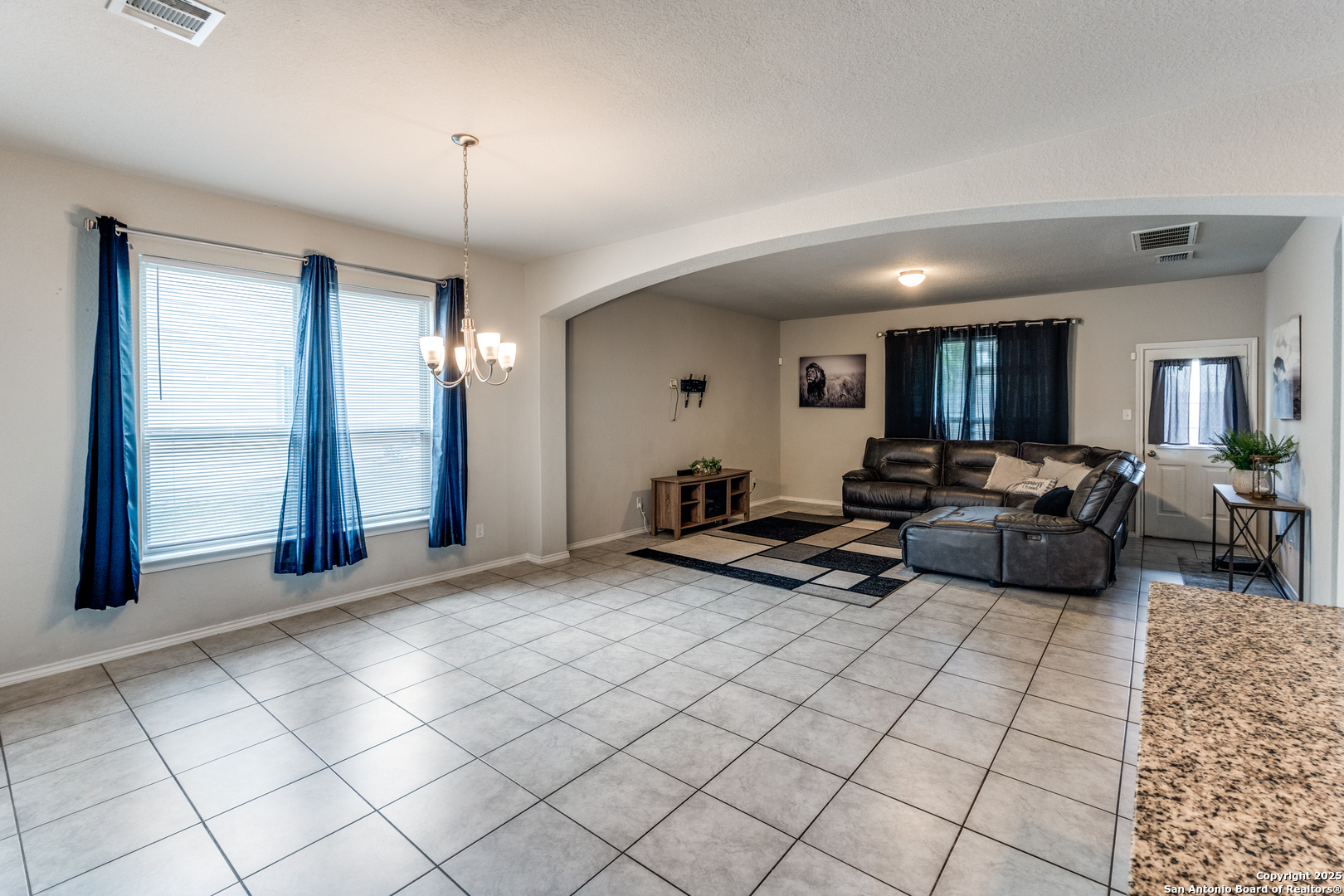 4622 Acclaim