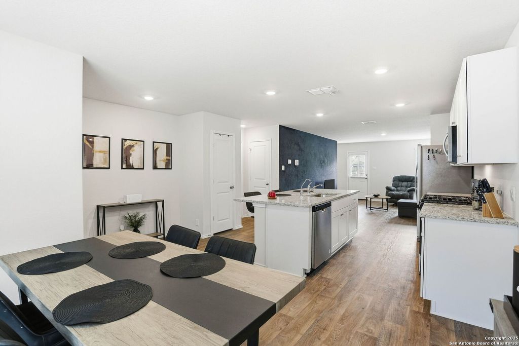 Photo of 14214 Navidad Pike, San Antonio, TX 78253 (MLS # 1926628)