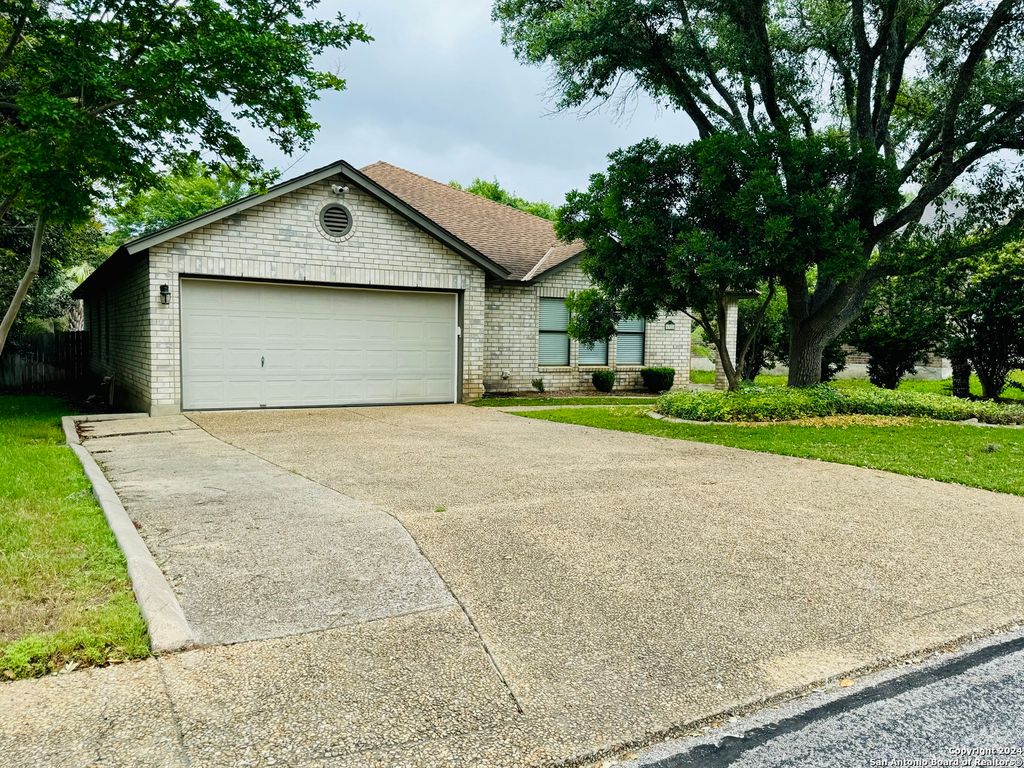 Photo of 1322 OAK PATH, San Antonio, TX 78258 (MLS # 1961661)