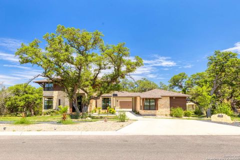 Photo of 118 MADRONE TRL, Boerne, TX 78006 (MLS # 1916381)
