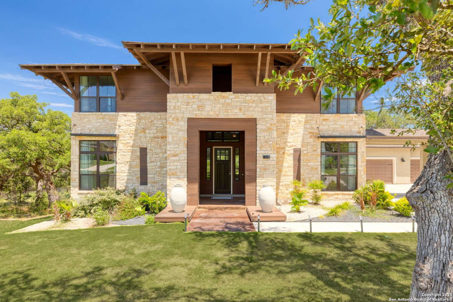 118 MADRONE TRL
