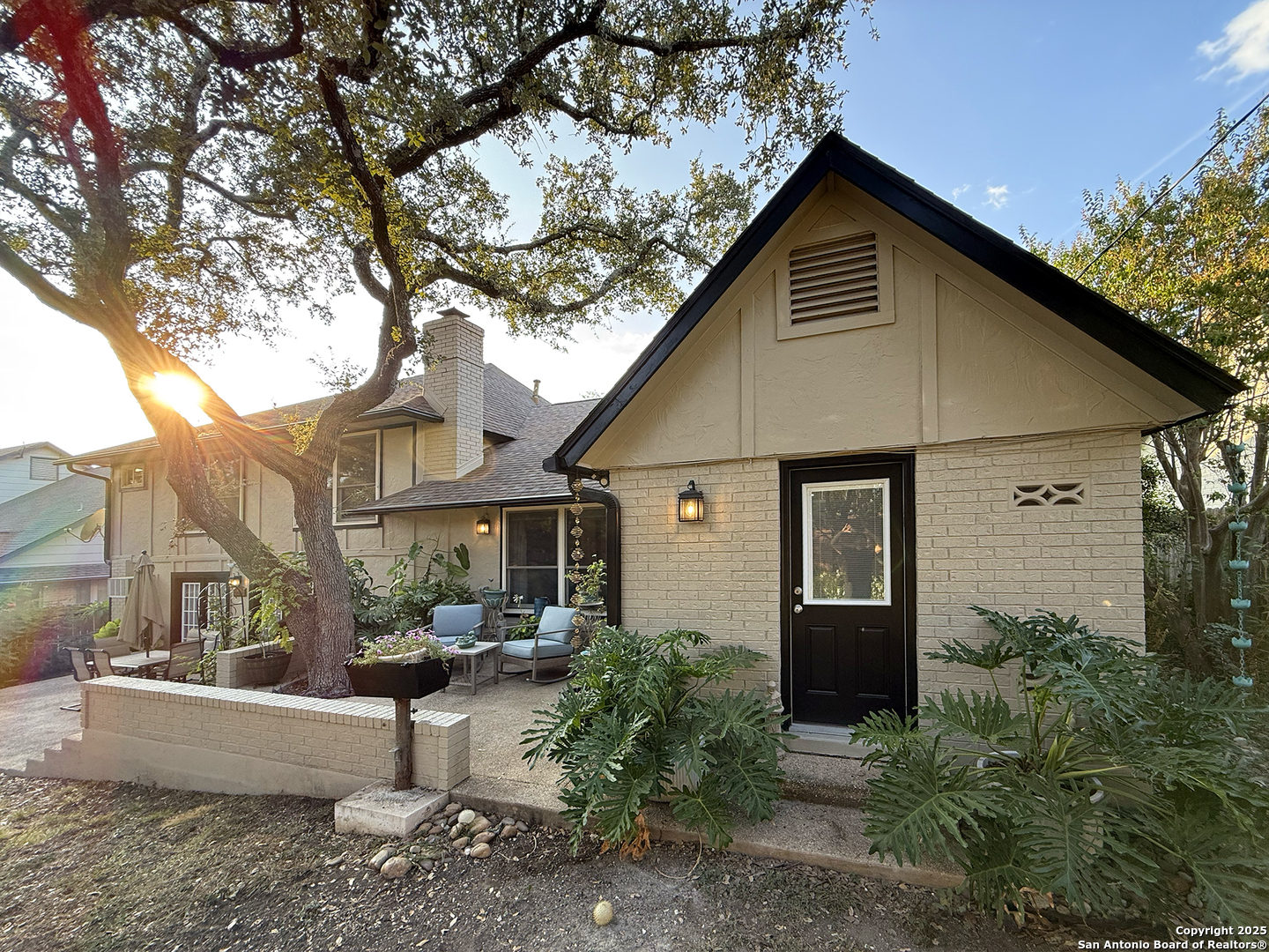 12518 Chateau Forest