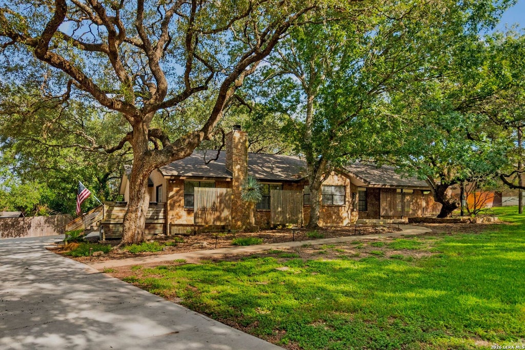 Photo of 26042 Cypress Oaks, San Antonio, TX 78255 (MLS # 2003209)