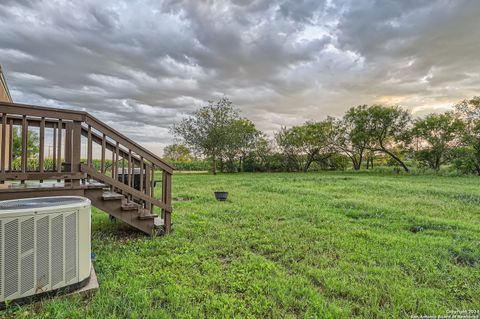 A home in Atascosa