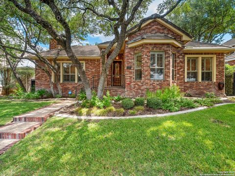 Photo of 106 WESTCOURT LN, San Antonio, TX 78257 (MLS # 1895764)