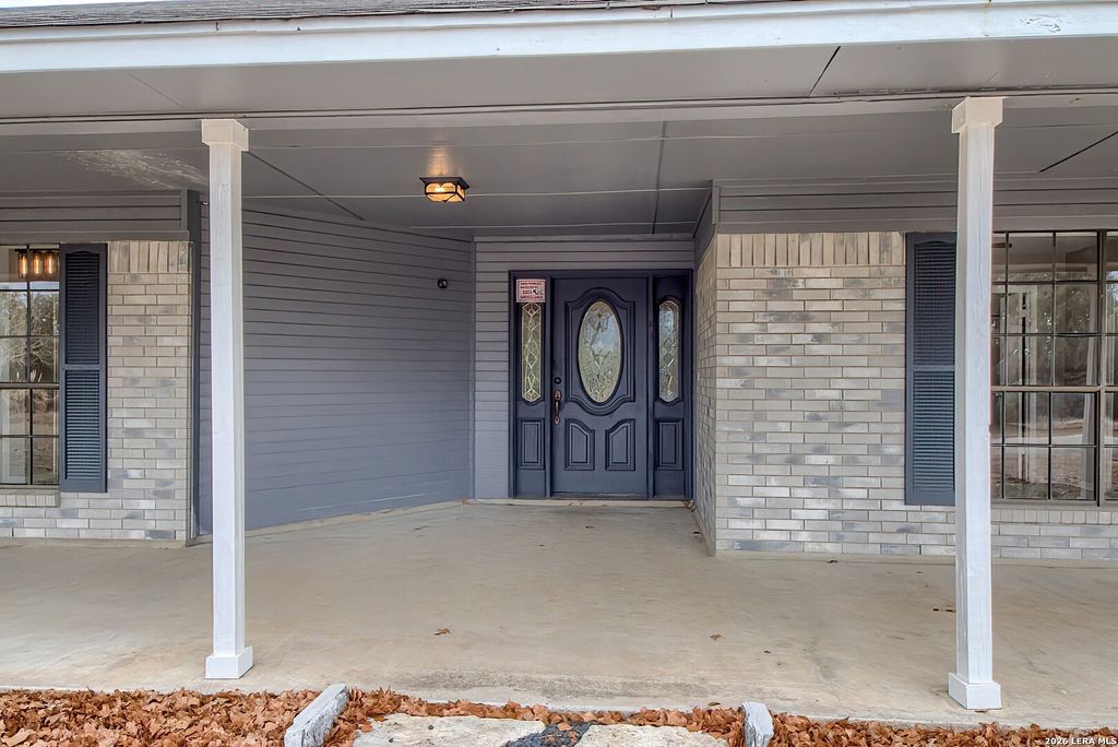 Photo of 32054 Oak Ridge Pkwy, Bulverde, TX 78163 (MLS # 1943044)