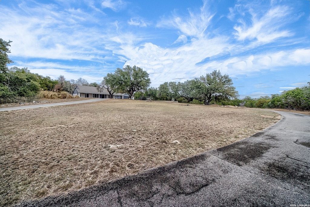 Photo of 32054 Oak Ridge Pkwy, Bulverde, TX 78163 (MLS # 1943044)