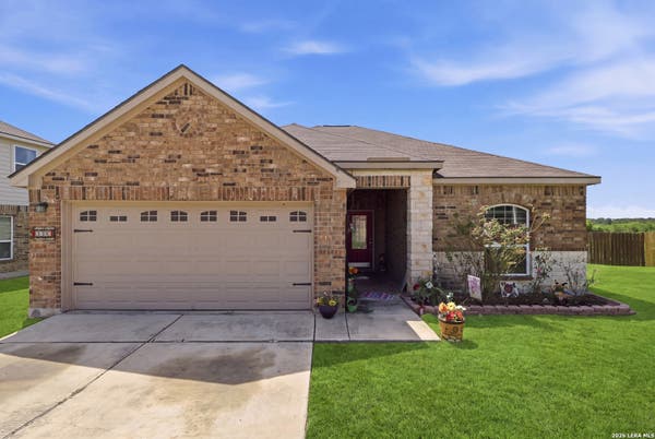 6187 Poinsettia, New Braunfels, TX, 78132