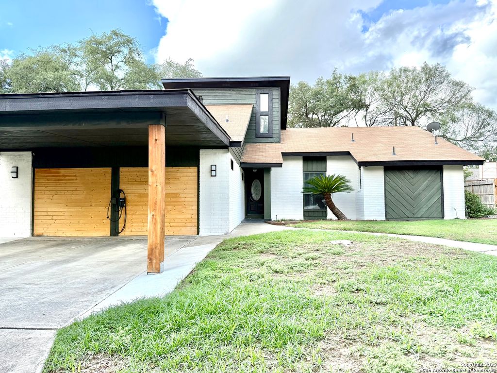 Photo of 2934 Burnt Oak, San Antonio, TX 78232 (MLS # 1915242)