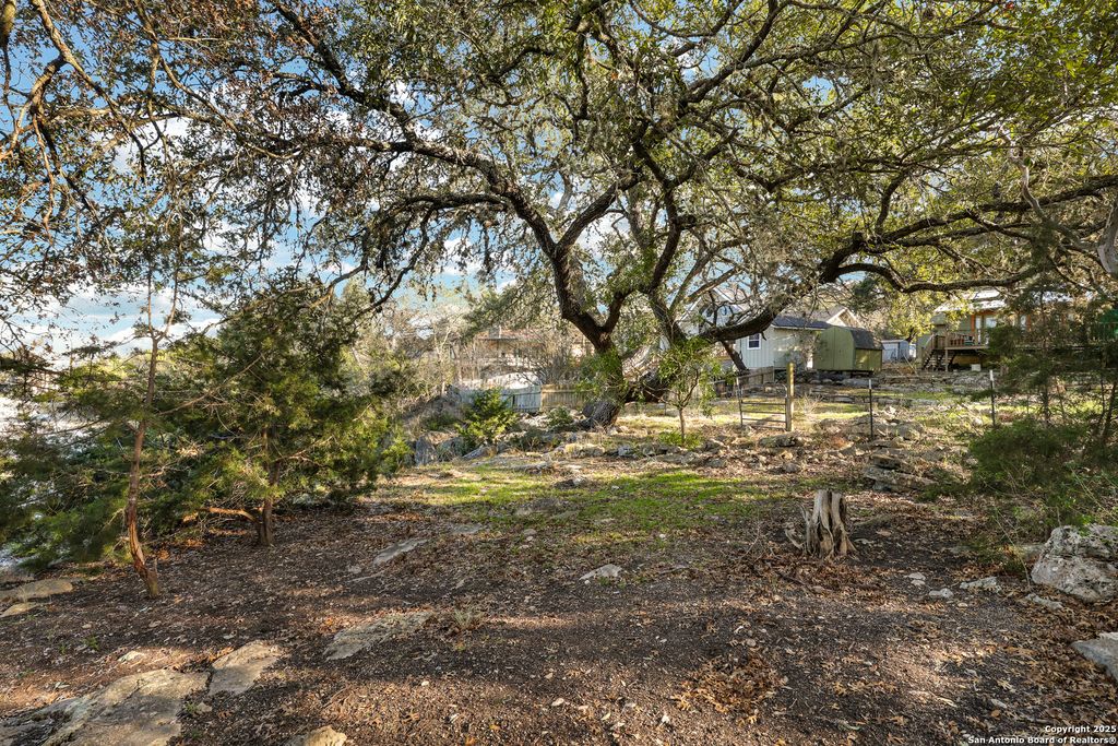 listing image 42