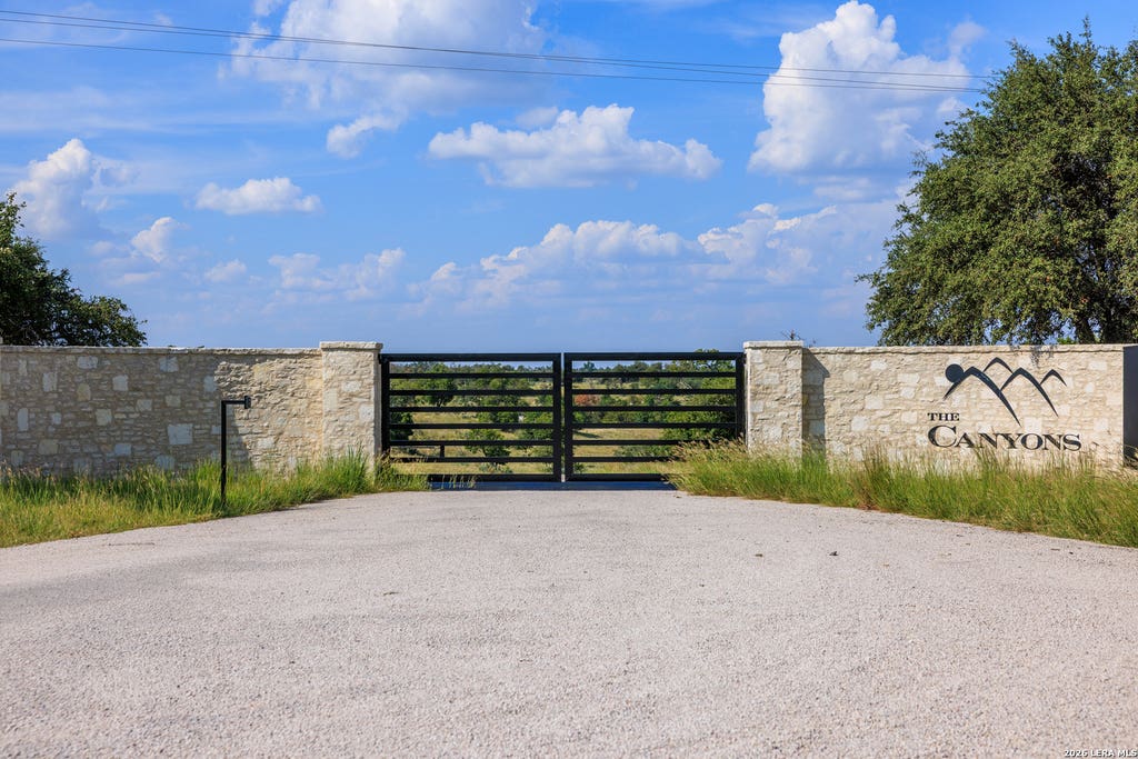 Photo of LOT 7 Longview Dr., Fredericksburg, TX 78624 (MLS # 1965750)