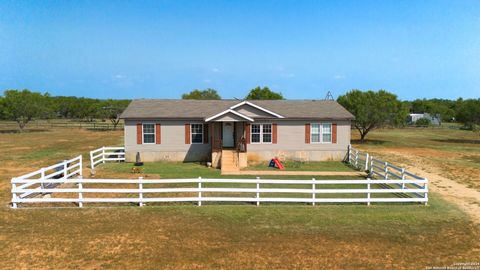 A home in Jourdanton