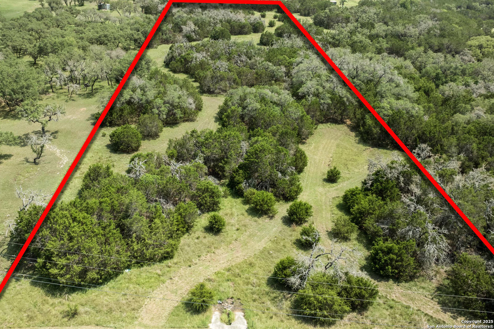 208 Mesquite Trail