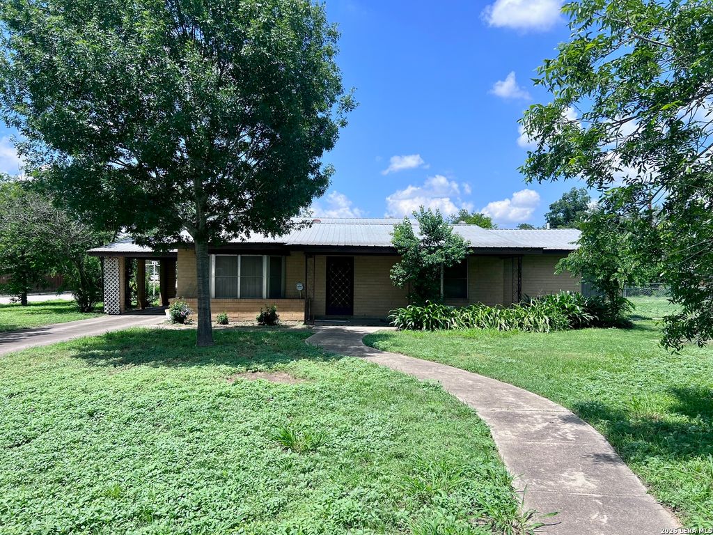 Photo of 364 SCHOOL DR, Poteet, TX 78065 (MLS # 1970194)