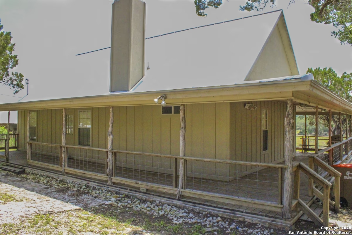 2232 Valley
